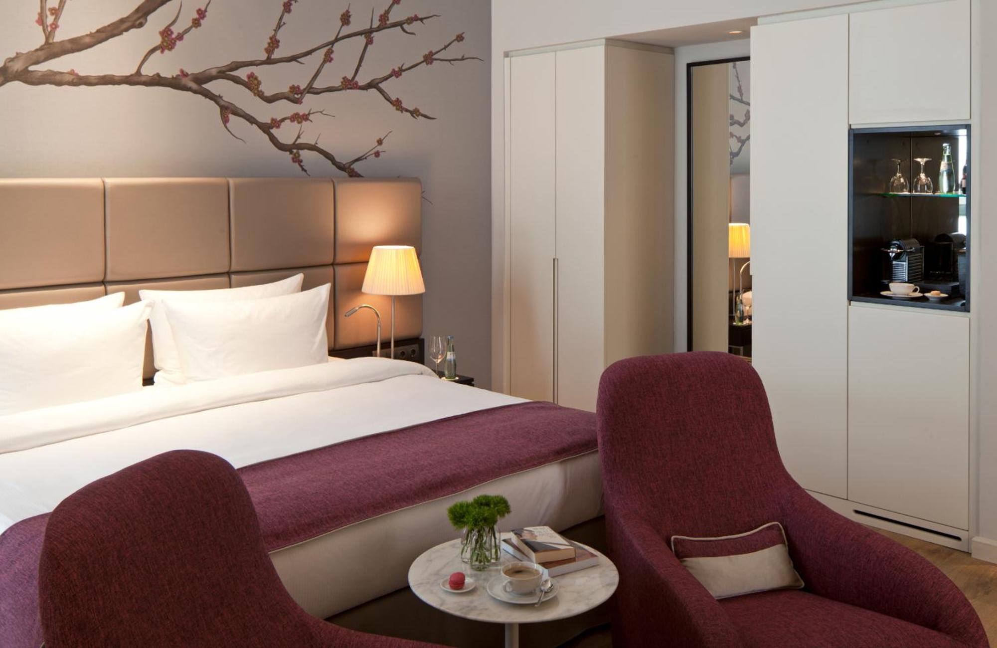คราวน์ พลาซา เบอร์ลิน-พอตส์ดาเมอร์ พลัตซ์ Hotel ภายนอก รูปภาพ