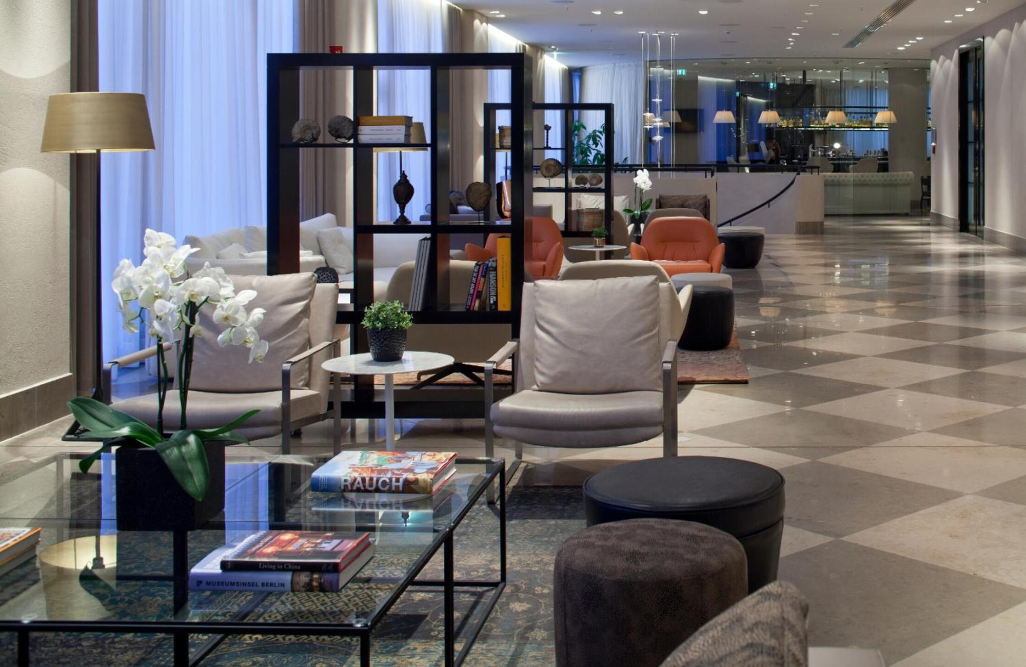 คราวน์ พลาซา เบอร์ลิน-พอตส์ดาเมอร์ พลัตซ์ Hotel ภายนอก รูปภาพ