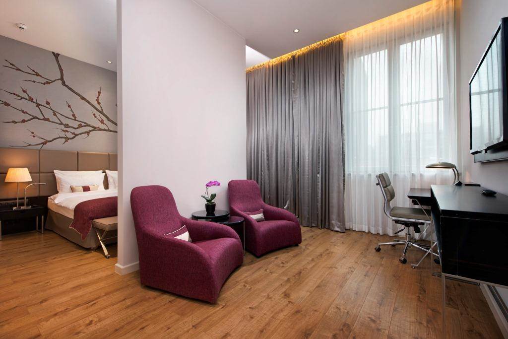 คราวน์ พลาซา เบอร์ลิน-พอตส์ดาเมอร์ พลัตซ์ Hotel ภายนอก รูปภาพ