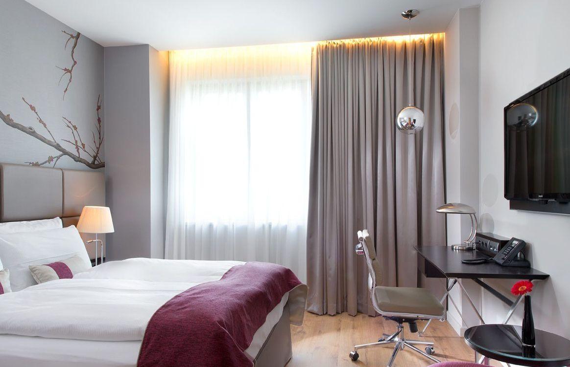 คราวน์ พลาซา เบอร์ลิน-พอตส์ดาเมอร์ พลัตซ์ Hotel ภายนอก รูปภาพ